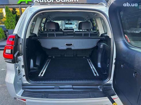Toyota Land Cruiser Prado 2020 - фото 19