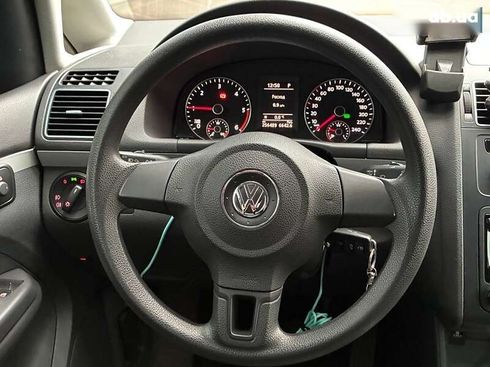 Volkswagen Touran 2015 - фото 21