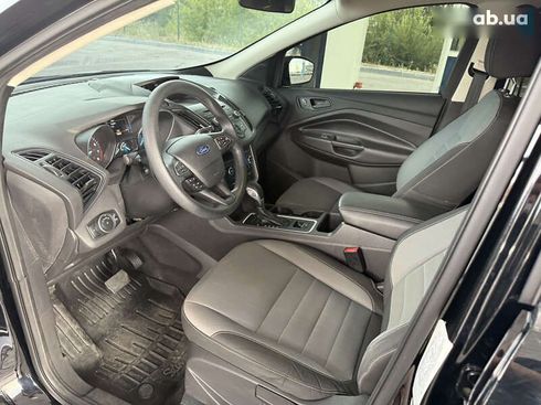 Ford Escape 2017 - фото 15