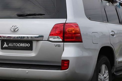 Toyota Land Cruiser 2012 - фото 8