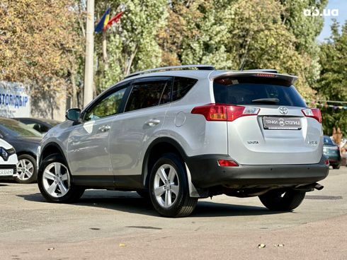 Toyota RAV4 2013 серый - фото 4