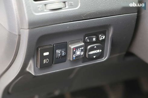Toyota Corolla 2013 - фото 18