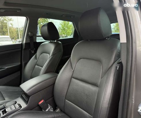 Hyundai Tucson 2020 - фото 22