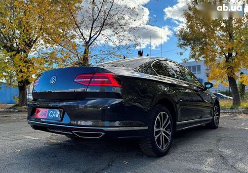 Volkswagen Passat 2019 - фото 21