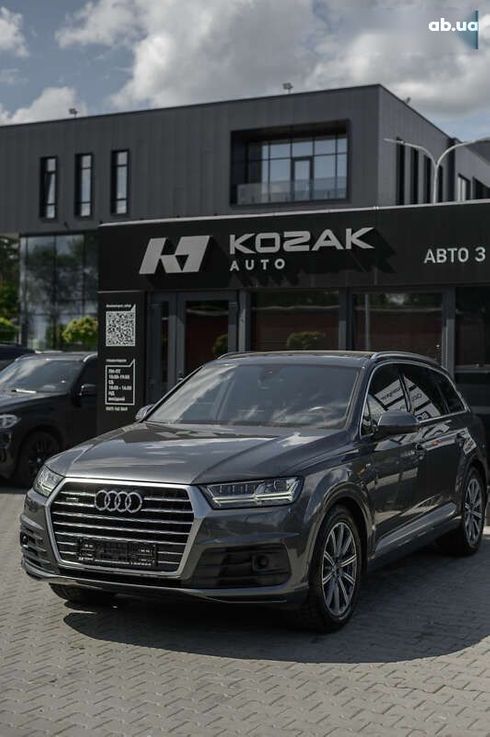 Audi Q7 2018 - фото 4