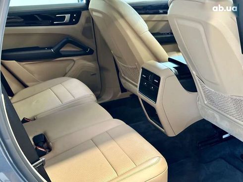 Porsche Cayenne 2019 - фото 19