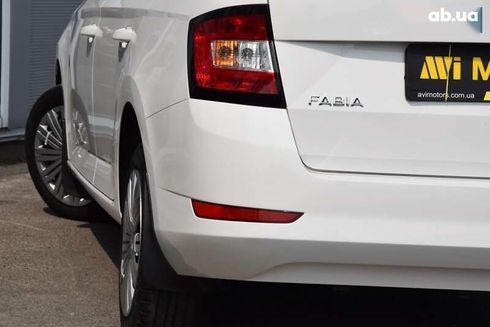Skoda Fabia 2021 - фото 27