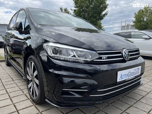 Volkswagen Touran 2022 - фото 31