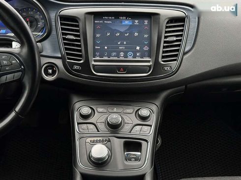 Chrysler 200 2015 - фото 28
