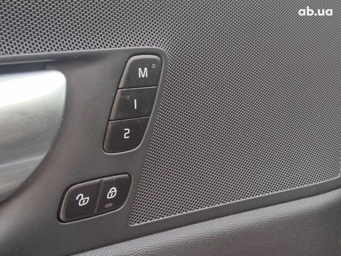 Volvo XC60 2023 черный - фото 17