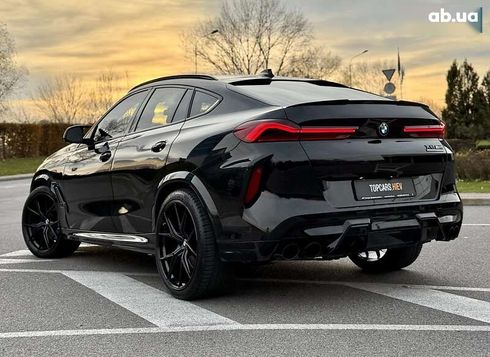 BMW X6 M 2022 - фото 10