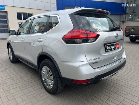 Nissan Rogue 2016 серый - фото 7