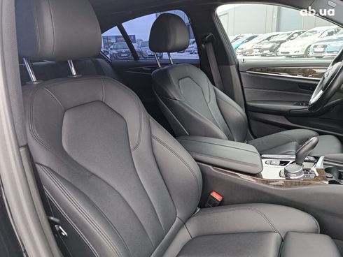 BMW 5 серия 2017 черный - фото 48