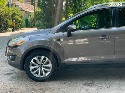 Ford Kuga 2012 коричневый - фото 11