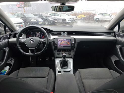 Volkswagen passat b8 2015 серый - фото 33