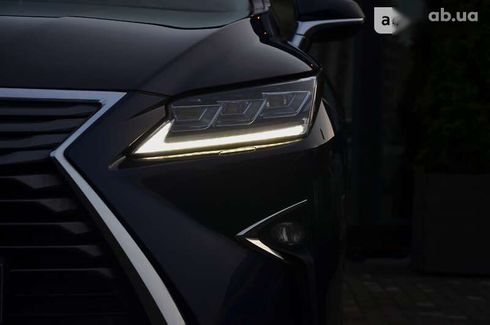 Lexus RX 2018 - фото 13