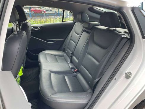 Hyundai Ioniq 2016 - фото 22