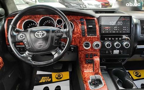 Toyota Sequoia 2008 - фото 17