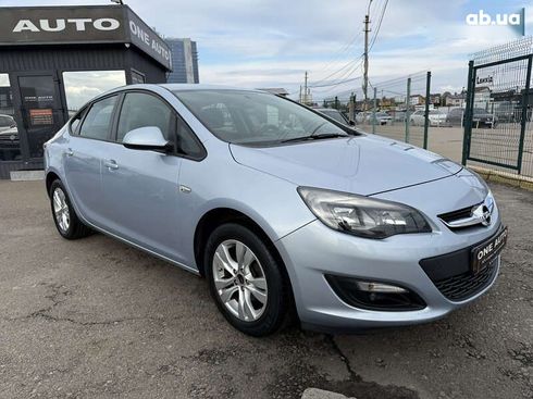 Opel Astra 2017 - фото 8