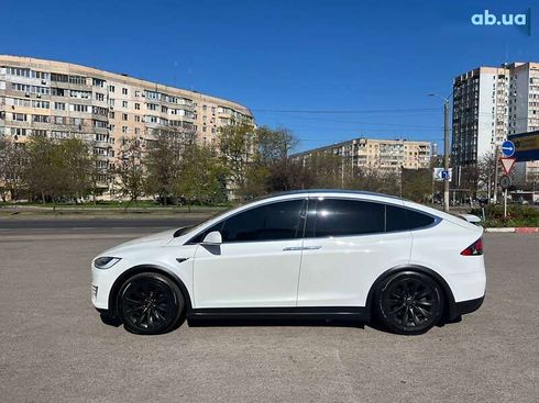 Tesla Model X 2020 - фото 7