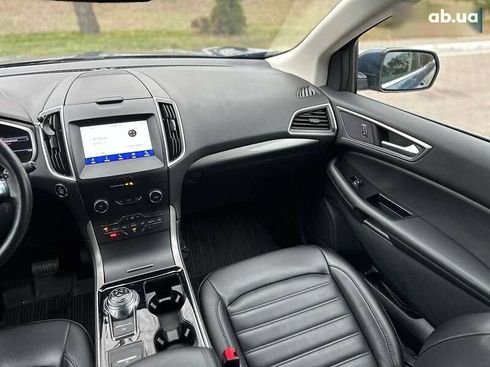 Ford Edge 2019 - фото 22