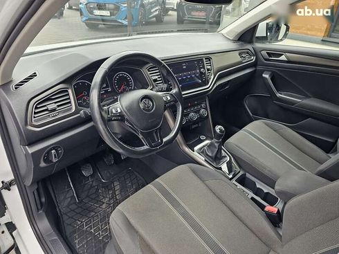 Volkswagen T-Roc 2017 - фото 27