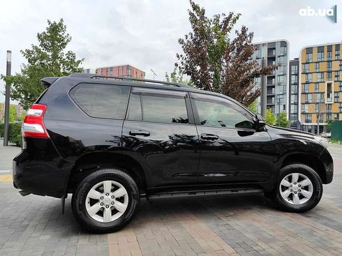 Toyota Land Cruiser Prado 2013 - фото 22