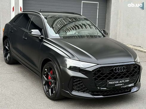 Audi RS Q8 2024 - фото 8