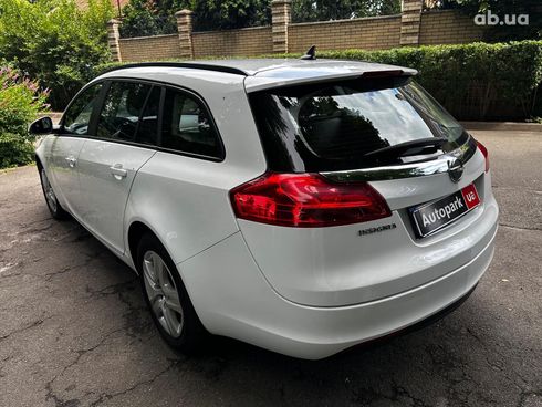 Opel Insignia 2013 белый - фото 7