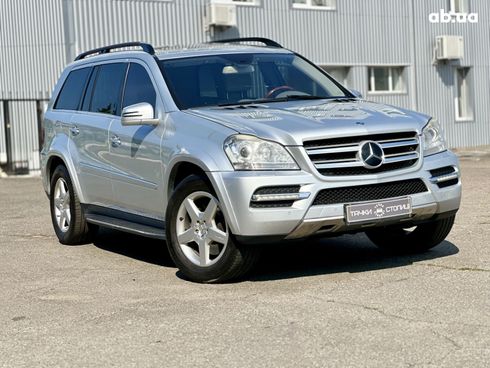 Mercedes-Benz GL-Класс 2006 серый - фото 3