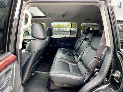 Lexus LX 2011 - фото 29