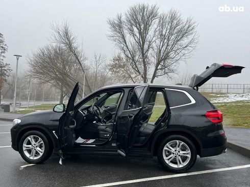 BMW X3 2018 черный - фото 16