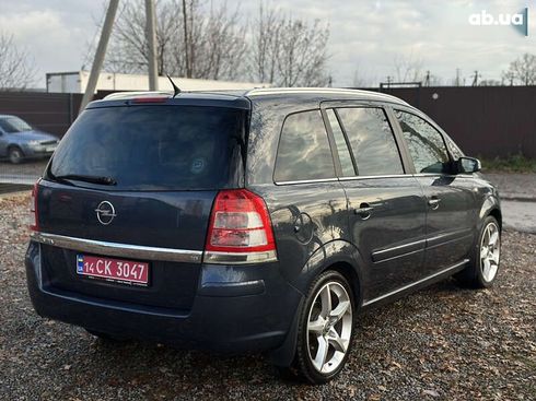Opel Zafira 2008 - фото 17