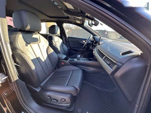 Audi A4 2018 - фото 25