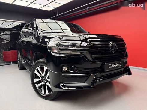 Toyota Land Cruiser 2018 - фото 8