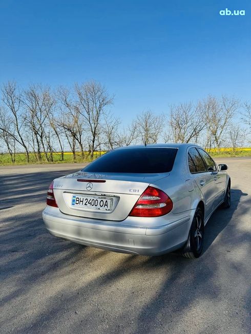 Mercedes-Benz E-Класс 2003 серый - фото 13
