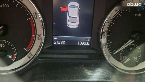 Skoda Octavia 2020 - фото 10