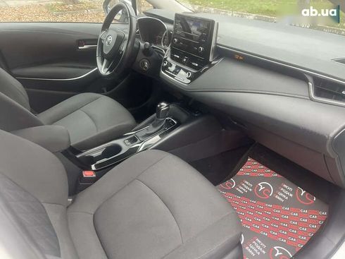 Toyota Corolla 2020 - фото 17