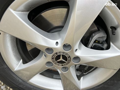 Mercedes-Benz V-Класс 2023 - фото 36