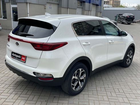 Kia Sportage 2021 белый - фото 14