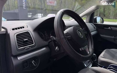 Volkswagen Sharan 2012 - фото 8