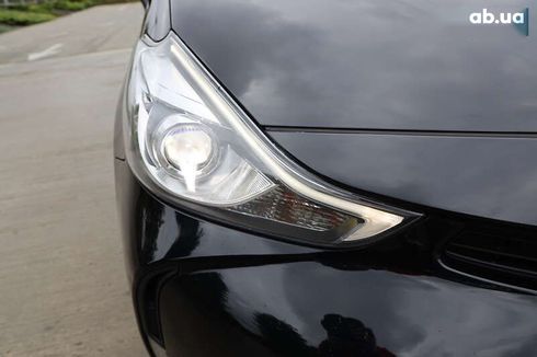 Toyota Prius 2016 - фото 4