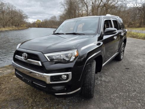 Toyota 4Runner 2015 черный - фото 2