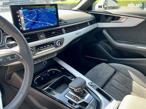 Audi A4 2021 - фото 22
