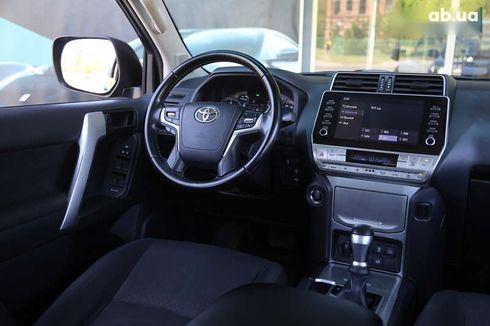 Toyota Land Cruiser Prado 2020 - фото 9