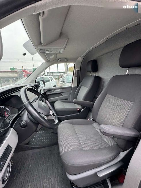 Volkswagen Transporter 2021 - фото 16
