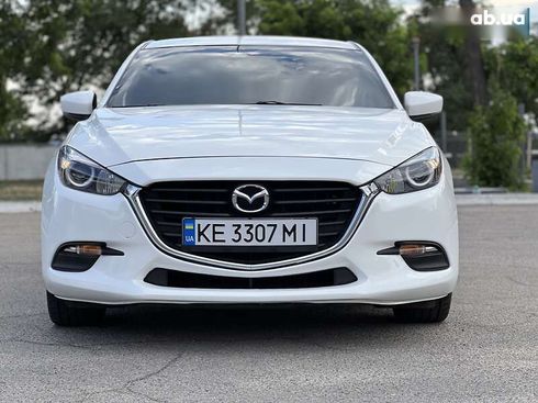 Mazda 3 2017 - фото 22