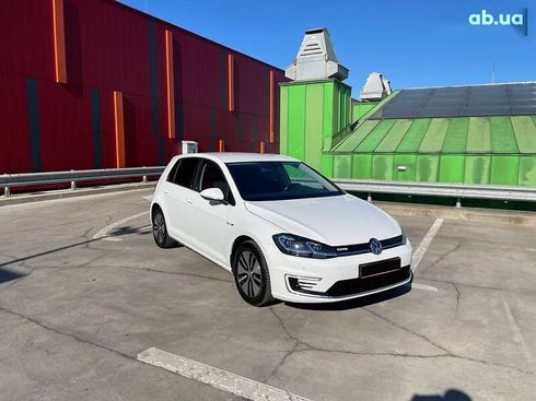 Volkswagen e-Golf 2020 - фото 4
