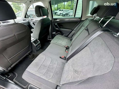 Volkswagen Tiguan 2021 - фото 21