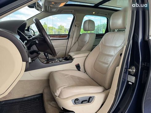 Volkswagen Touareg 2010 - фото 26